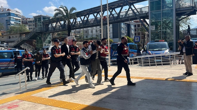 Alanya'da uyuşturucu operasyonu: 3 şüpheli tutuklandı