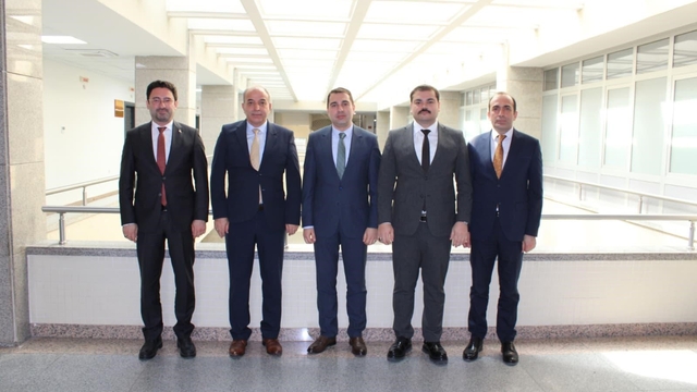 Denizli sanayisinin ara eleman ihtiyacı eski hükümlülerle karşılanacak
Denizli'de kamu ve sanayi dünyasından eski hükümlüler için bir araya geldi
