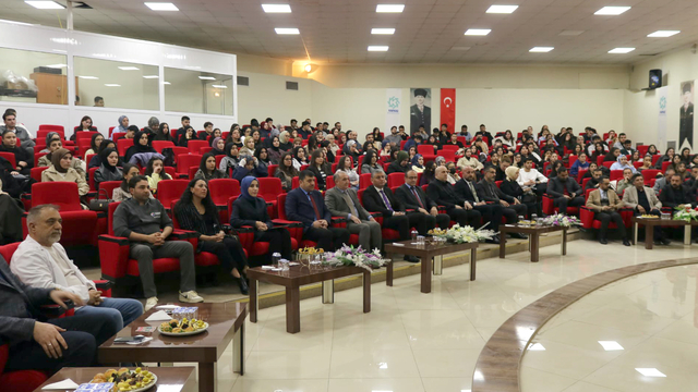 Kars'ta "Gastronomi, Turizm ve Kalkınma Sohbetleri" etkinliği düzenlendi