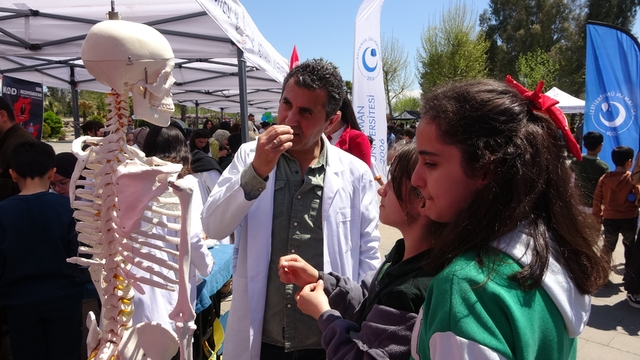 Üniversite'de "Çocuk Fest 26" coşkusu