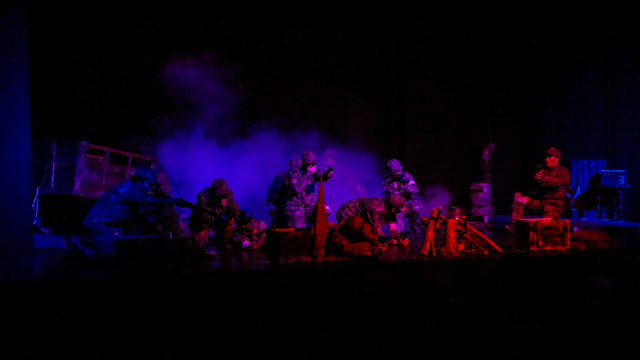 Erzurum'da koruma altındaki çocuklar "Son Nefes: 57. Alay" adlı tiyatro oyununu sahneledi