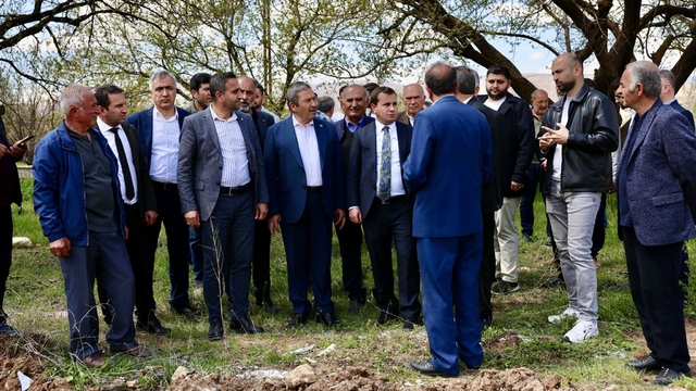 Esenbey'de 45 mahalleye hizmet verecek sağlık ocağında ilk kazma vuruldu