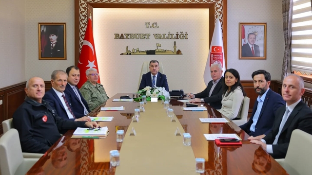 Bayburt'ta çığ riskine karşı değerlendirme toplantısı yapıldı