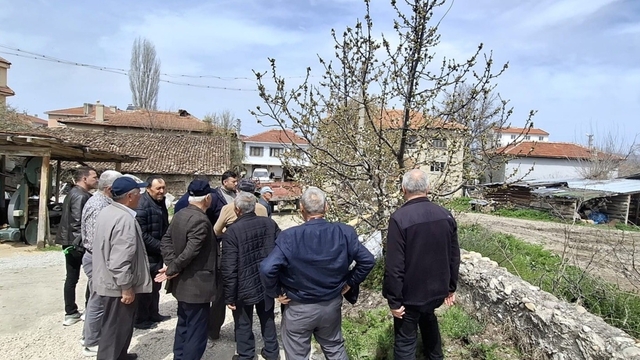 Bilecik'te gübreleme ve budama eğitimi gerçekleştirildi