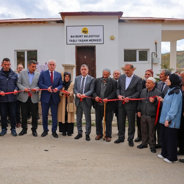Bayburt'ta Yaşlı Yaşam Merkezi hizmete açıldı