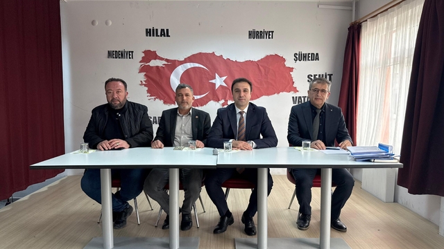 Çavdarhisar'da köylerin altyapı çalışmaları masaya yatırıldı