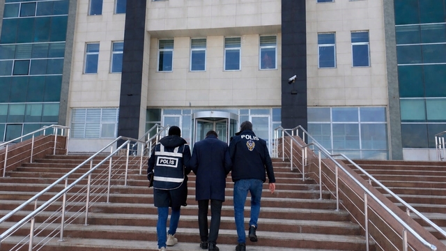 21 yıl hapis cezası bulunan 1 kişi Kars'ta yakalandı