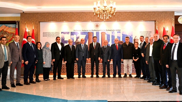 Erzurum Kent Konseyi'nden Vali Aydın Baruş'a ziyaret