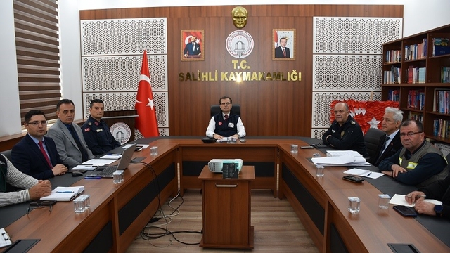 Salihli'de afet alarmı: Kritik riskler ve önlemler masaya yatırıldı