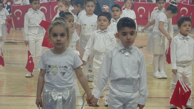 Kilis'te 23 Nisan coşkusu
