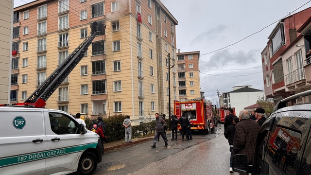 Bafra'da evde patlama: 1 kişi ağır yaralandı