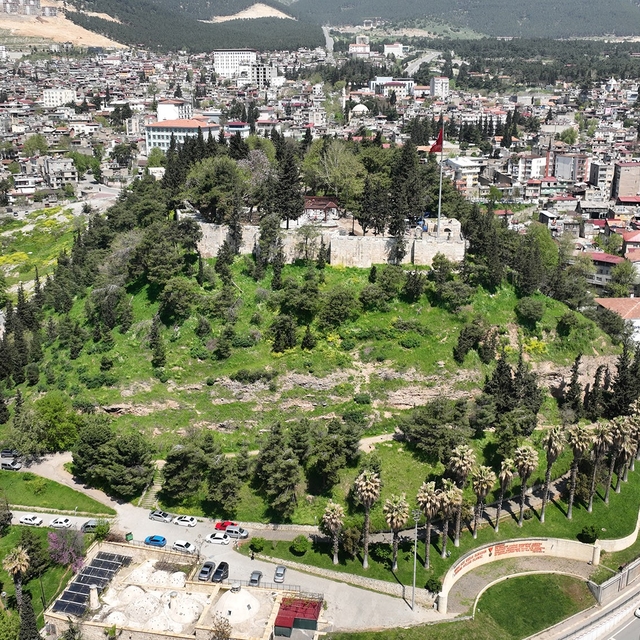 Kahramanmaraş Kalesi'nde restorasyon çalışmaları sürüyor