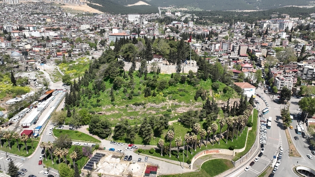 Kahramanmaraş Kalesi'nde restorasyon çalışmaları sürüyor