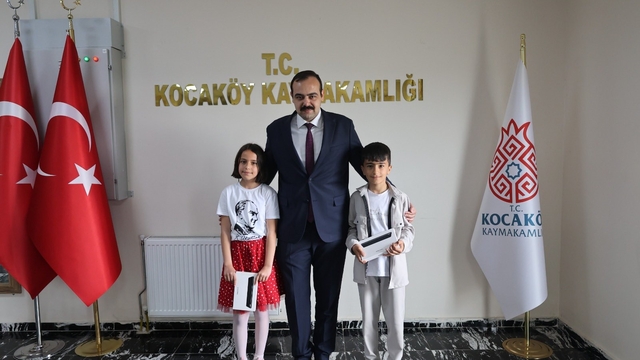 Kocaköy'de çocuklara "temsili kaymakamlık sertifikası" verildi