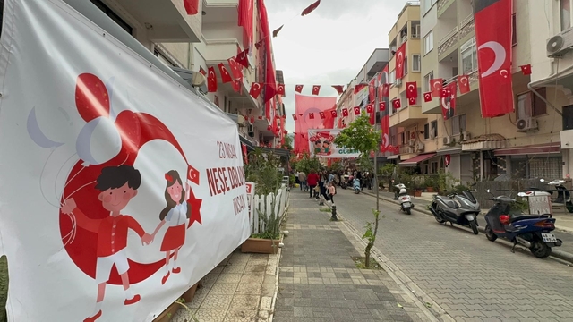 Marmaris'te 105 Sokak'ta bayram coşkusu büyüdü