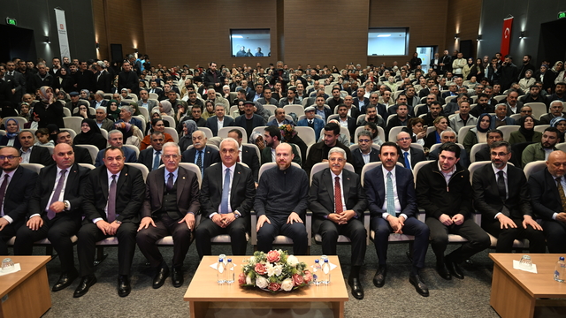 İlim Yayma Vakfı Mütevelli Heyeti Başkanı Erdoğan, Sivil Toplum Kuruluşları Toplantısı'nda konuştu: