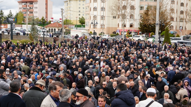 Kastamonu'da ilk hac kafilesi kutsal topraklara uğurlandı