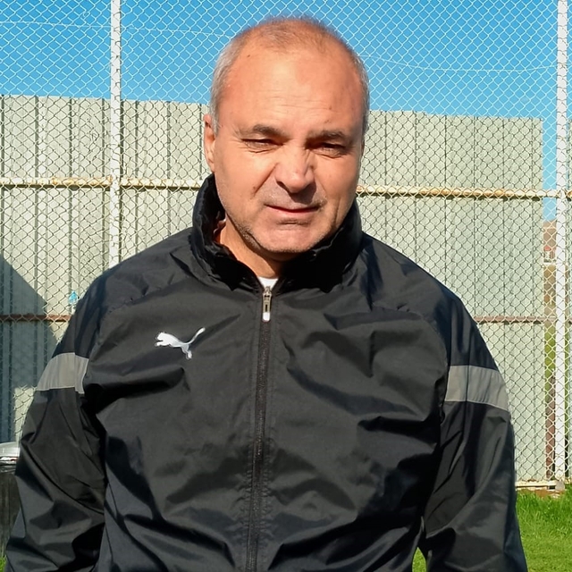 Elazığspor Teknik Direktörü Sözeri: "Takımıma güveniyorum"