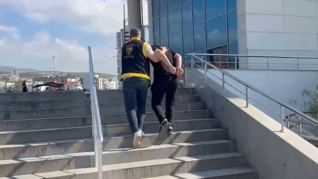 Konut dokunulmazlığını ihlal suçundan aranan şahıs  İskenderun'da yakalandı