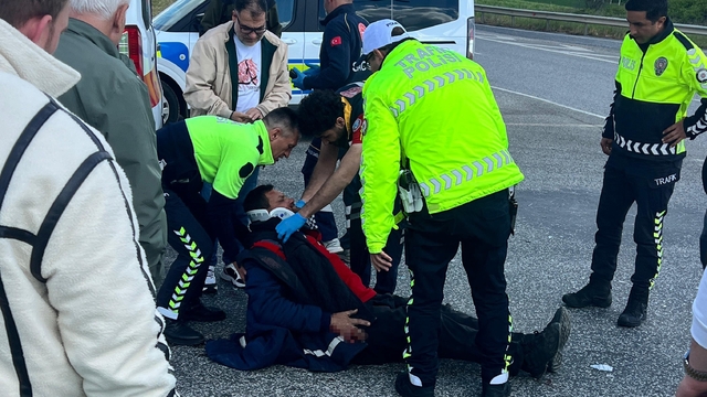 Babaeski'de motosikletle otomobil çarpıştı: 1 yaralı