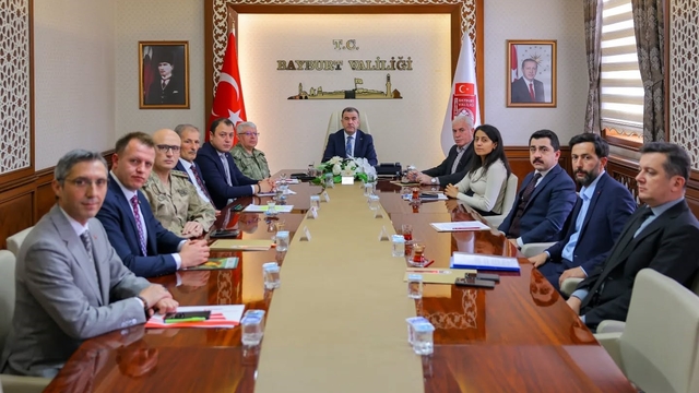Bayburt'ta okul güvenliği için alınan tedbirler değerlendirildi