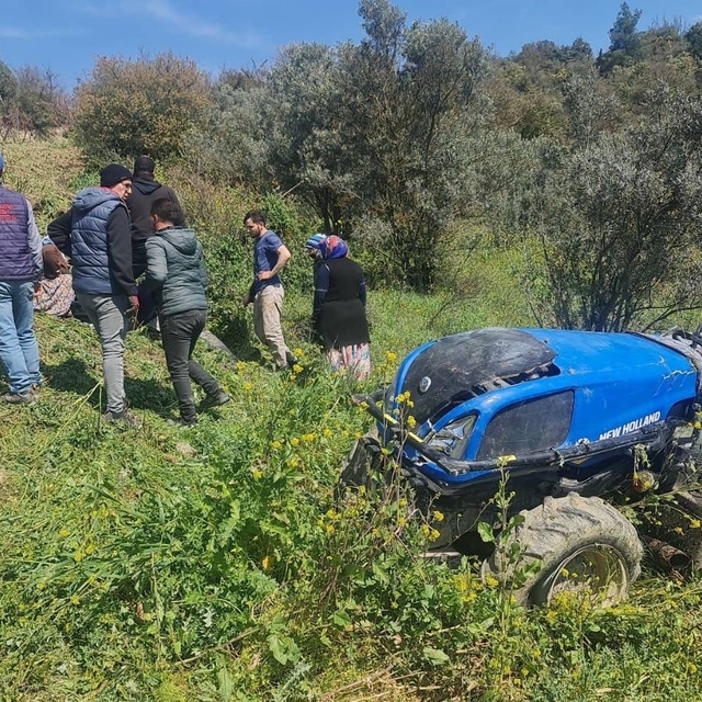 Traktör kazasında ağır yaralan sürücü hayatını kaybetti