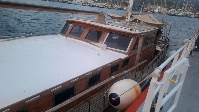 Su alan tekne KIYEM ekiplerince kurtarıldı