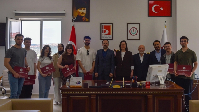 BŞEÜ'de 'Mikrocerrahi Temel Eğitimi' başarıyla tamamlandı