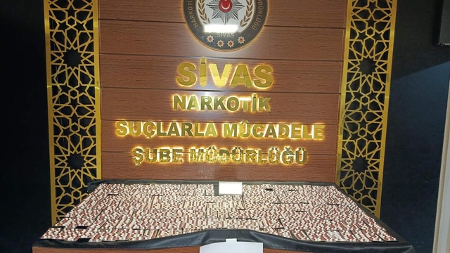 Sivas'ta binlerce uyuşturucu hap ele geçirildi