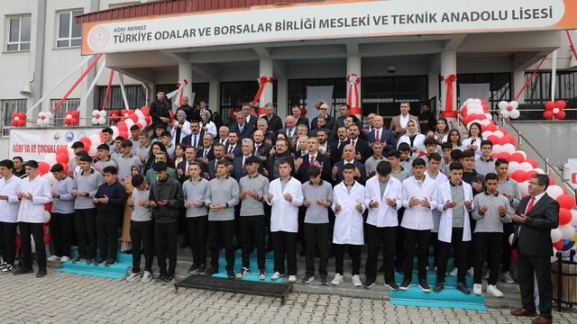 Ağrı'da TOBB Mesleki ve Teknik Anadolu Lisesi açıldı