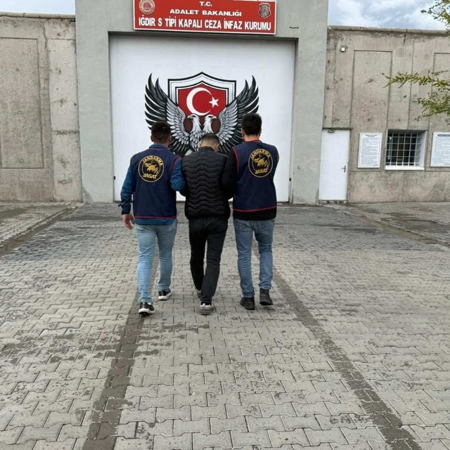 Iğdır'da 11 yıl 1 ay hapis cezası bulunan şahıs yakalandı