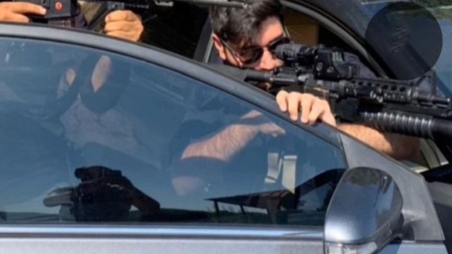 Mustafa Türkay Sonel'in uzun namlulu silahlarla çektiği fotoğraflar ortaya çıktı