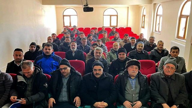 Sarıkamış'ta Din Gönüllüleri İyilik Fonu heyeti toplantı düzenledi