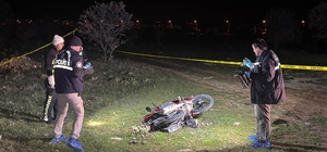 Uşak'ta devrilen motosikletin sürücüsü öldü