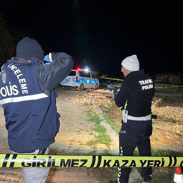 Uşak'ta motosiklet araziye devrildi: 1 ölü