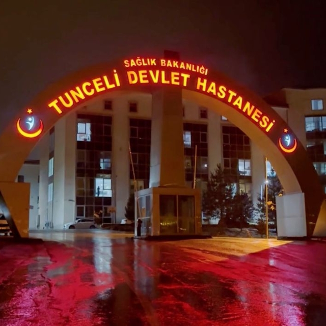 'Silahım yok' diyen Mustafa Türkay Sonel'in kamuflajlı tabancalı fotoğrafı...