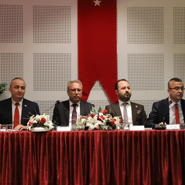 Kütahya'da 'Bilişim Suçları ve Dijital Güvenlik' paneli