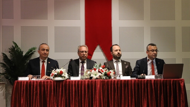 Kütahya'da 'Bilişim Suçları ve Dijital Güvenlik' paneli