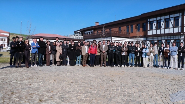 Yalova OSB'den TEKNOFEST yolunda gençlere güçlü destek