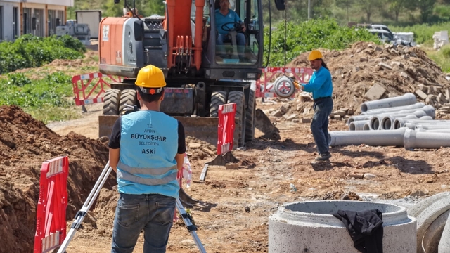 Efeler'de yeni yerleşim alanına 5,2 milyonluk altyapı yatırımı