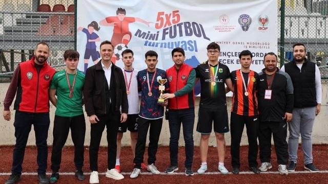 Bilecik'te 5x5 Futbol Turnuvası sona erdi