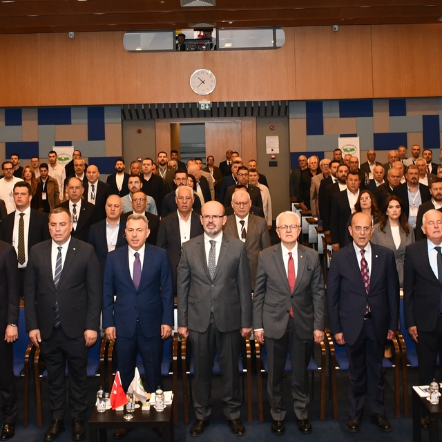 Türk pamuğunun geleceği masaya yatırıldı
Konsey Başkanı Çondur: "Ülkemiz dü...