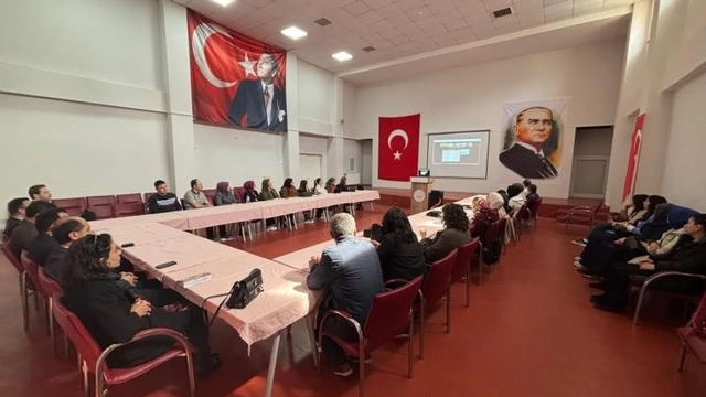Bilecik'te Sosyal Risk Haritaları ve Aile Rehberi eğitimi gerçekleştirildi