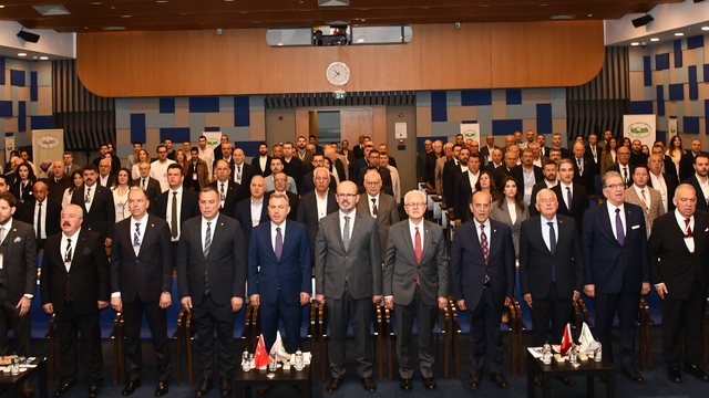 Türk pamuğunun geleceği masaya yatırıldı
Konsey Başkanı Çondur: "Ülkemiz dünya pamuk üretiminde önemli bir paya sahip"