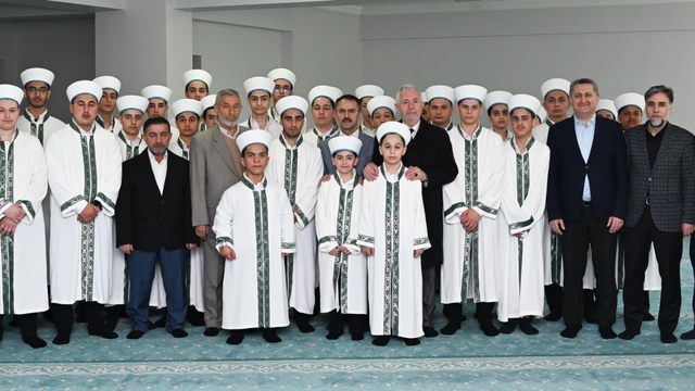 Gölcük'te 43 hafız icazet aldı