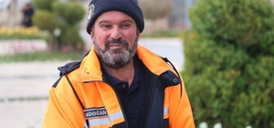 Temizlik işçisinden örnek davranış: 150 bin TL'lik altını sahibine ulaştırd...