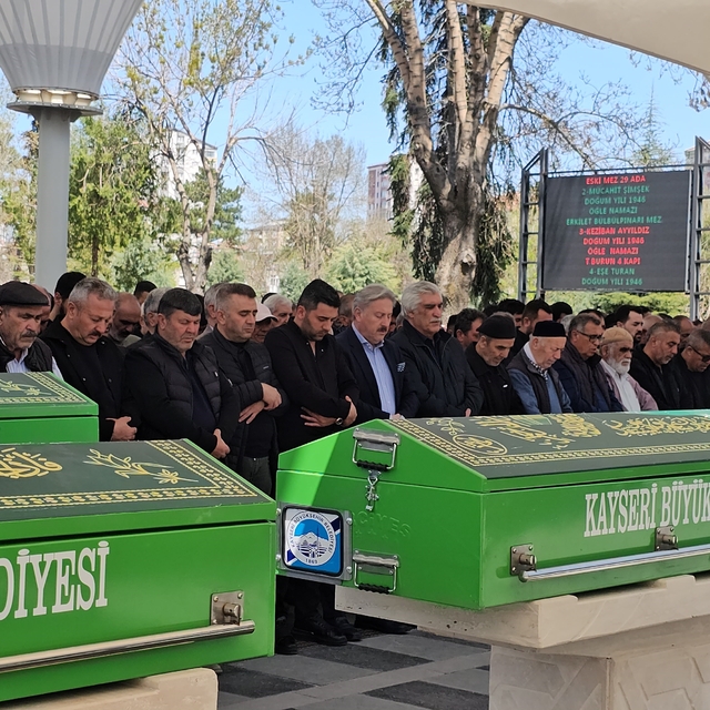 Silahlı kavgada hayatını kaybeden adam toprağa verildi
