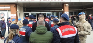 Rüşvet operasyonunda 13 şüpheli tutuklandı