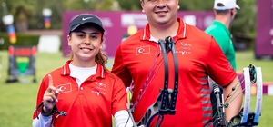 Milli okçular Hazal ve Emircan'dan altın madalya