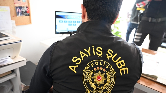 Mersin'de günü birlik evlerle kiralık araçlar denetlendi: 381 bin TL ceza